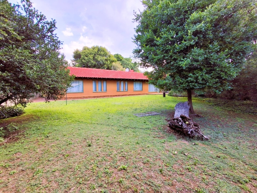 3 Bedroom Property for Sale in Vaalpark Free State